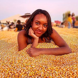 Meet your Posher, Kyra